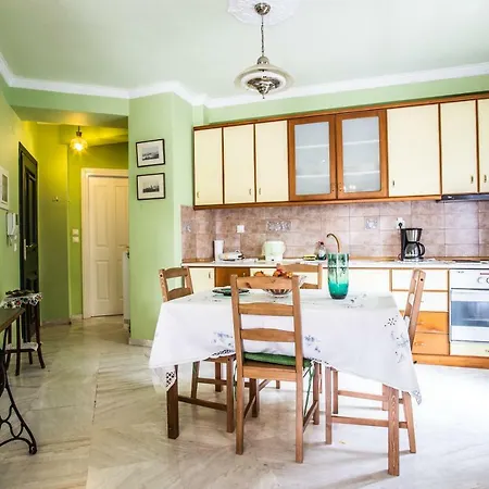 Lägenhet In Kalamaria *